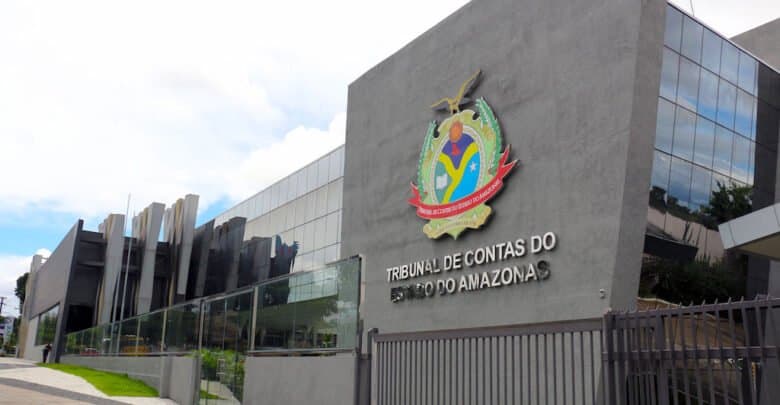 TCE-AM retoma trabalho presencial nesta quarta-feira