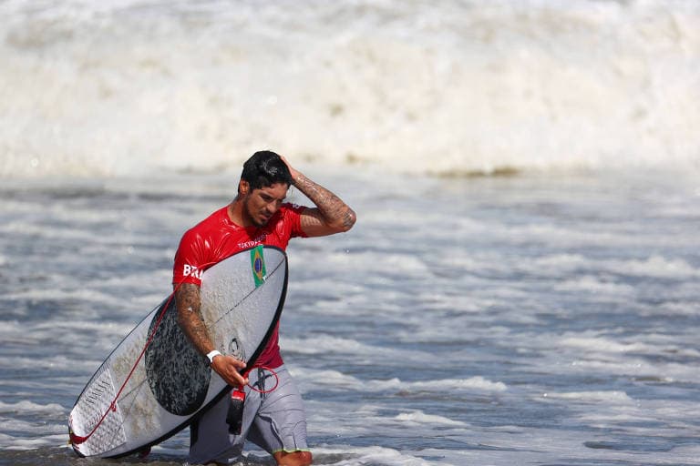 Medina desiste de competir das primeiras etapas do Mundial de Surfe; entenda o motivo