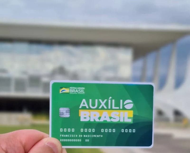 Governo federal divulga normas para recebimento do Auxílio Brasil