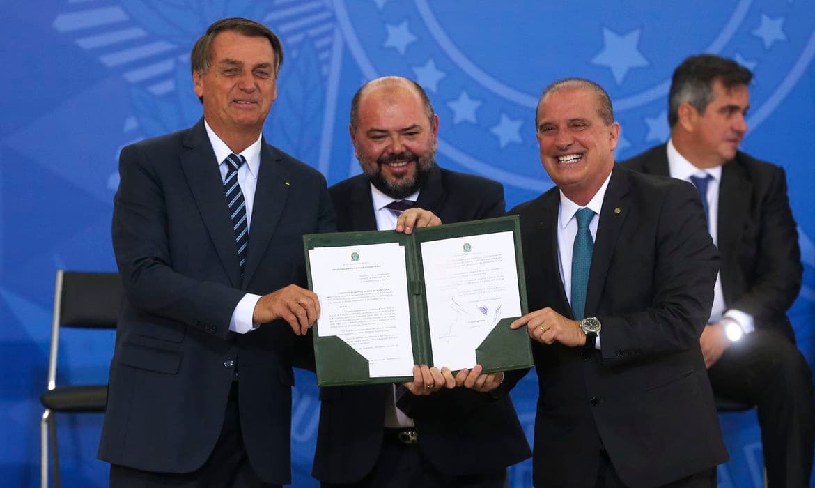 INSS não vai mais exigir prova de vida presencial de beneficiários