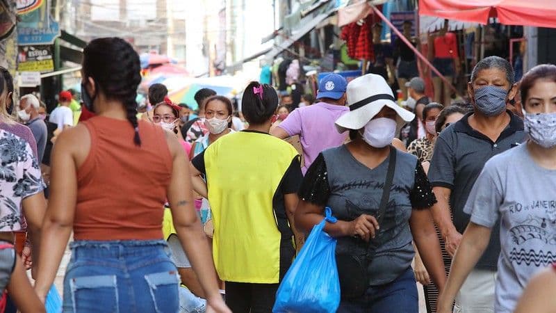 &#8220;O momento ainda é de cautela&#8221;, diz médico sobre liberação de uso de máscara em Manaus