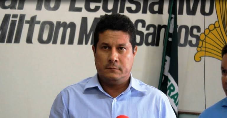 Prefeito afirma que pastor pediu pagamento em ouro para autorizar liberação de verbas