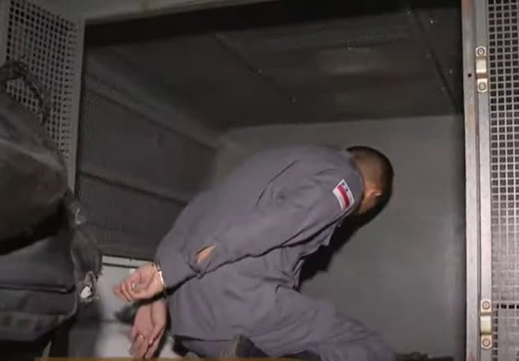 Homem que se passava por policial militar é preso no bairro Novo Aleixo