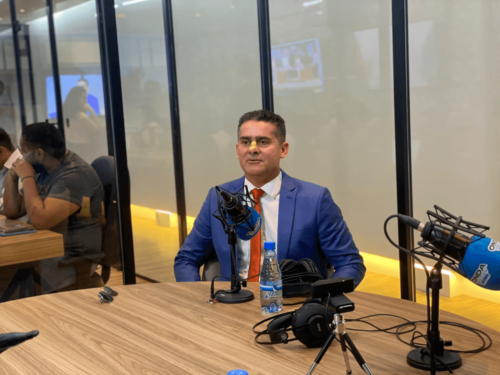 EXCLUSIVO: David Almeida afirma: &#8220;Com quem ajudar minha cidade, farei alianças&#8221;