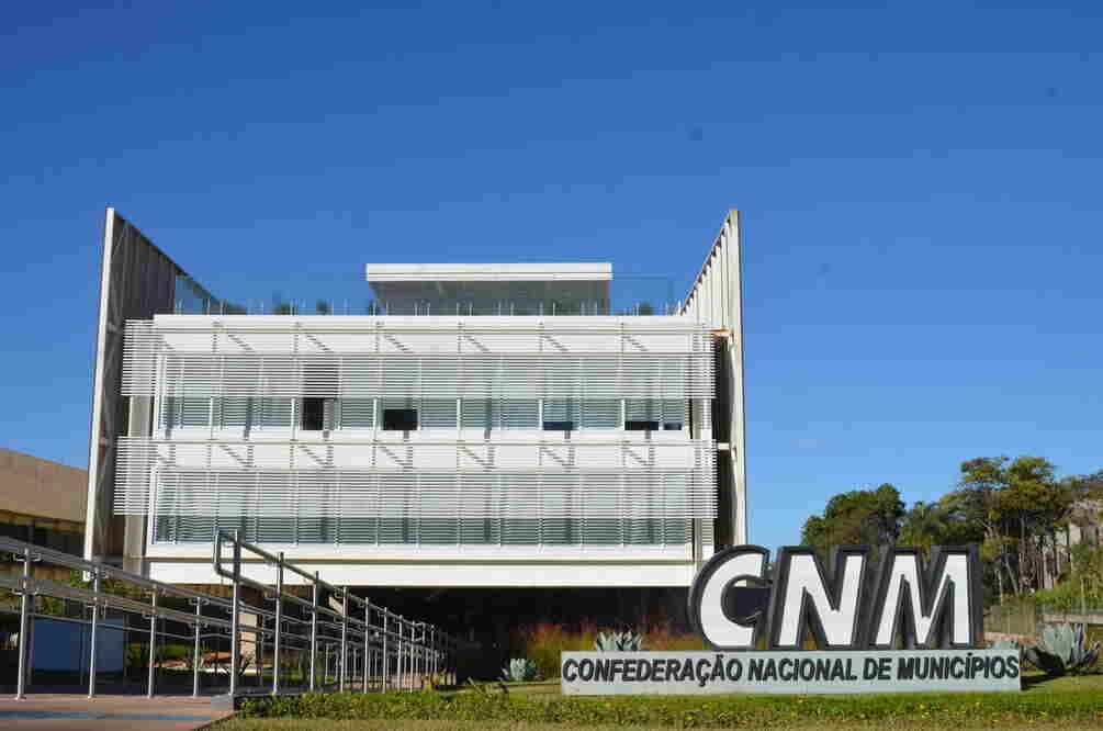 Prefeitos eleitos já podem se inscrever para &#8216;Seminário de Novos Gestores&#8217;