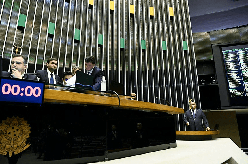 Congresso aprova Lei de Diretrizes Orçamentárias de 2023