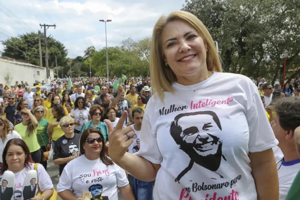 PF pede investigação sobre movimentação financeira de ex de Bolsonaro
