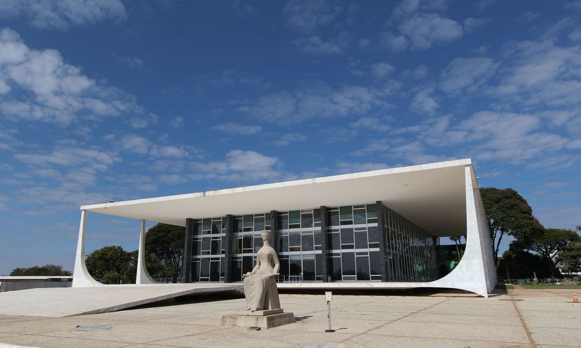 STF mantém taxas estaduais de fiscalização mineral