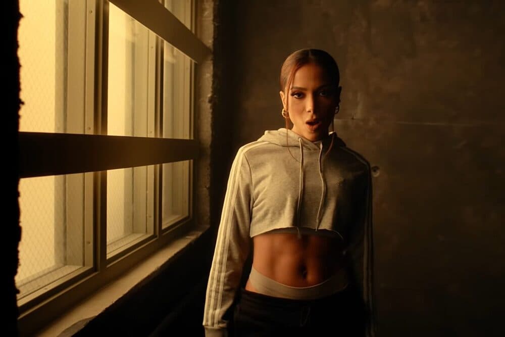 Anitta é indicada ao Grammy Latino com a música &#8220;Envolver&#8221;