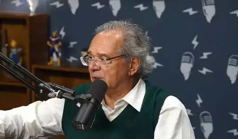 Guedes defende leilão de &#8220;praia importante&#8221; por US$ 1 bilhão