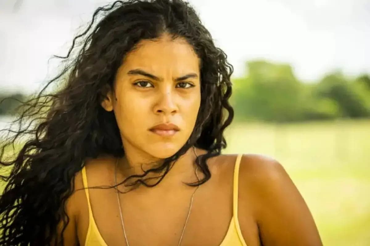 Atriz de &#8220;Pantanal&#8221; revela que foi mordida na perna por jacaré