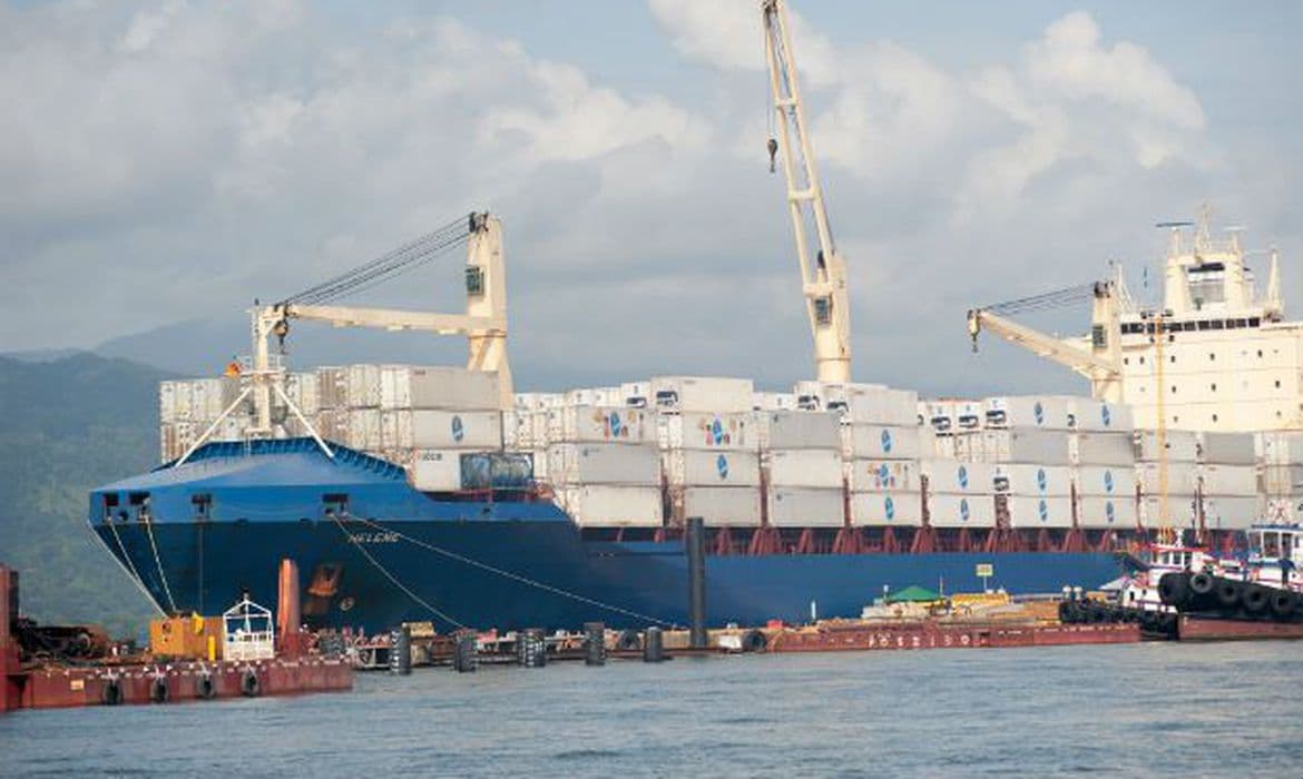 Brasil e Estados Unidos firmam acordo de reconhecimento entre aduanas