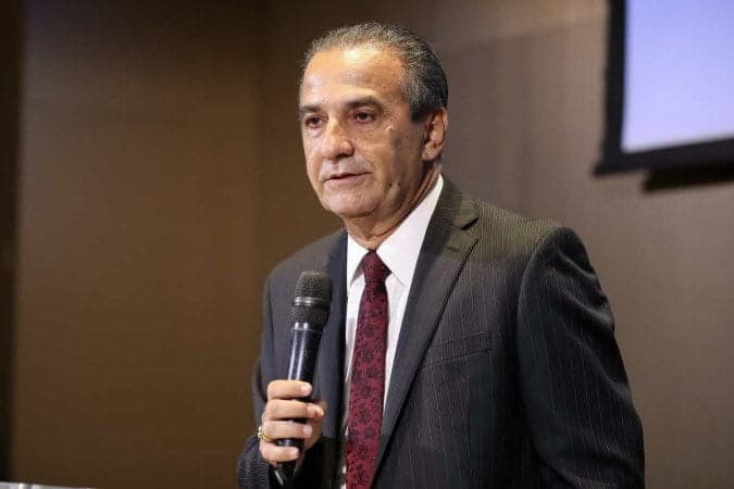 &#8220;Vamos orar pelo novo governo&#8221;, diz Silas Malafaia durante culto