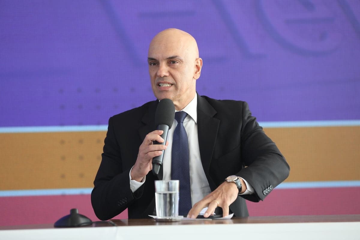 Moraes diz que horário de votação não será estendido apesar de operações da PRF