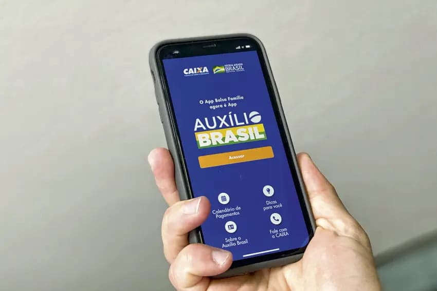 TCU recomenda suspensão de empréstimo consignado com Auxílio Brasil