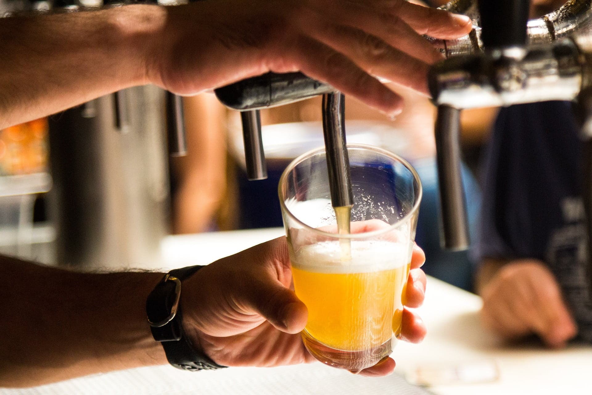 Copa: Indústria espera vender 15,4 bi de litros de cerveja no Brasil