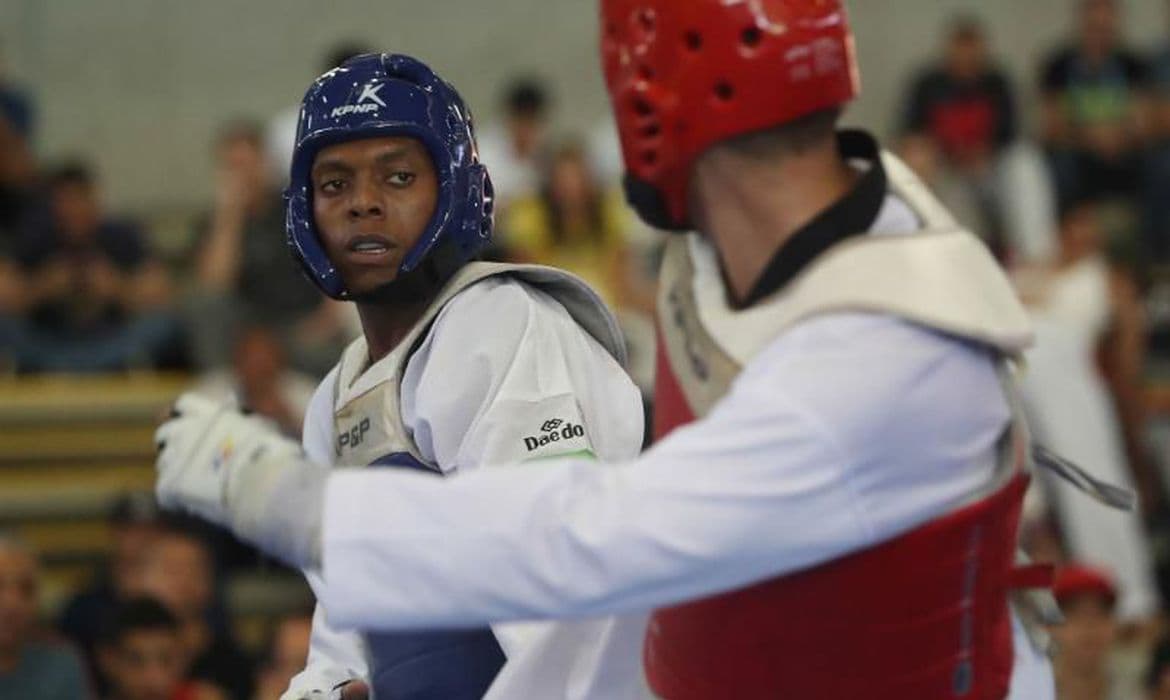 Brasileiro é bicampeão de Grand Prix de Taekwondo na Inglaterra