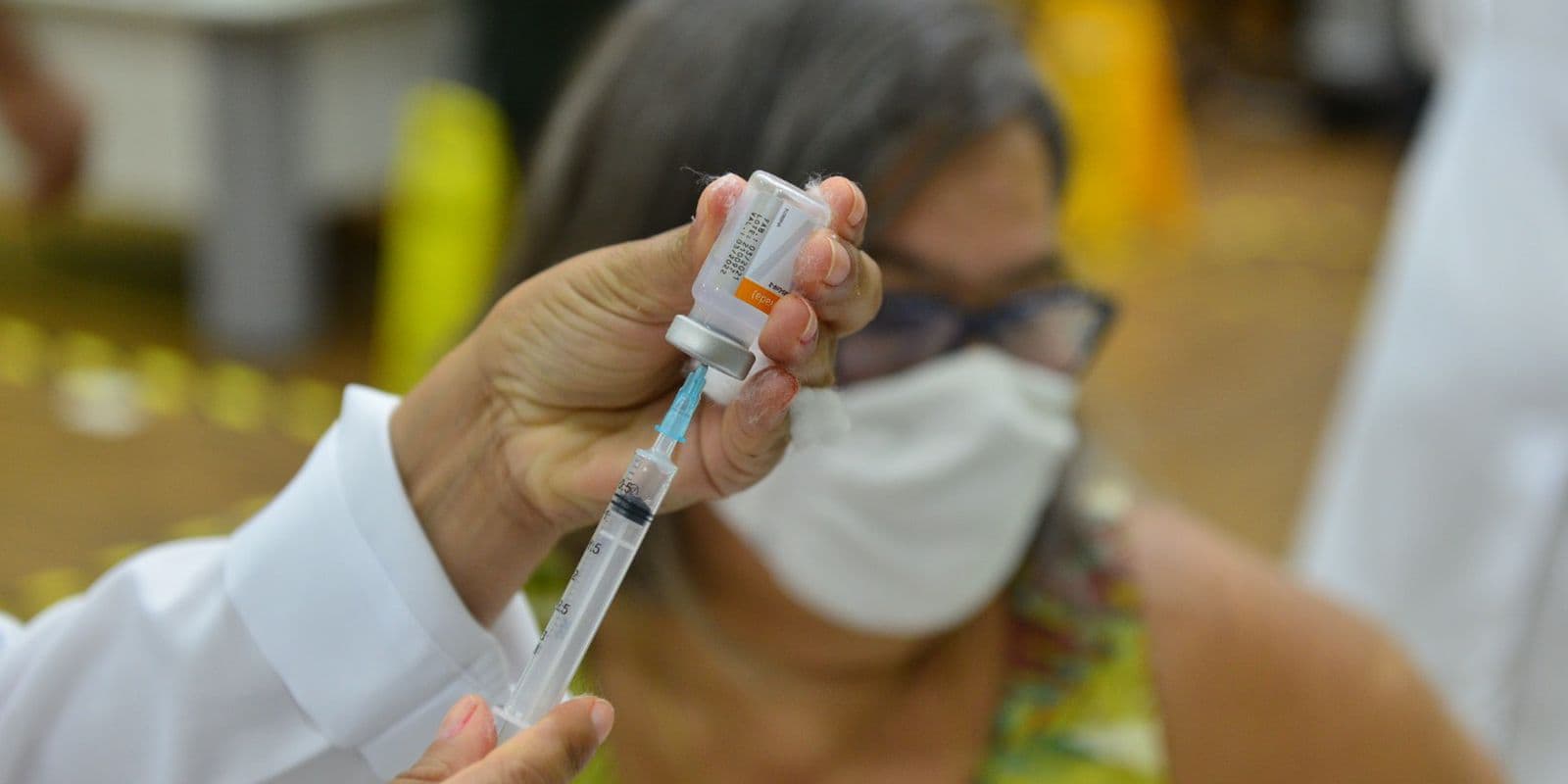Covid-19: mais de 69 milhões não tomaram 1ª dose de reforço