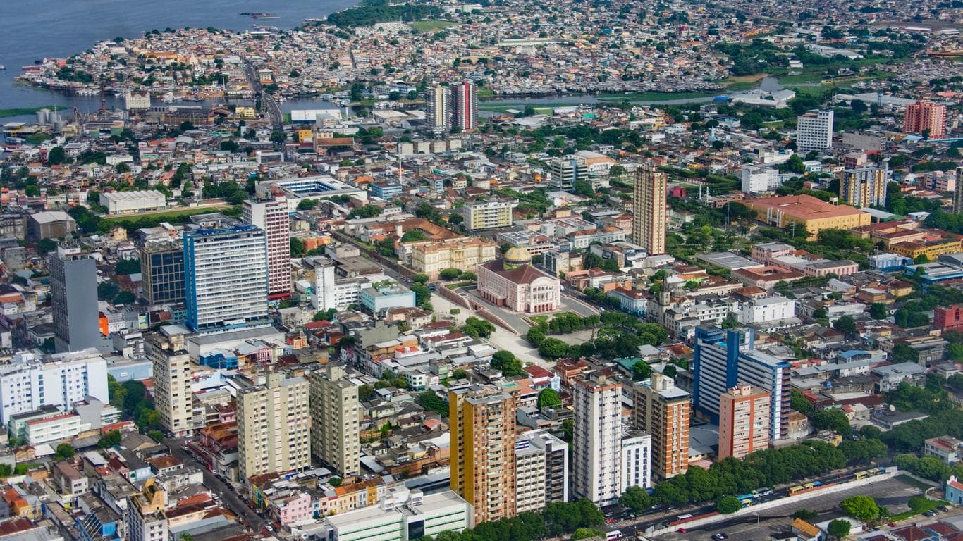 Manaus tem o 5º maior PIB dentre municípios do país, diz IBGE