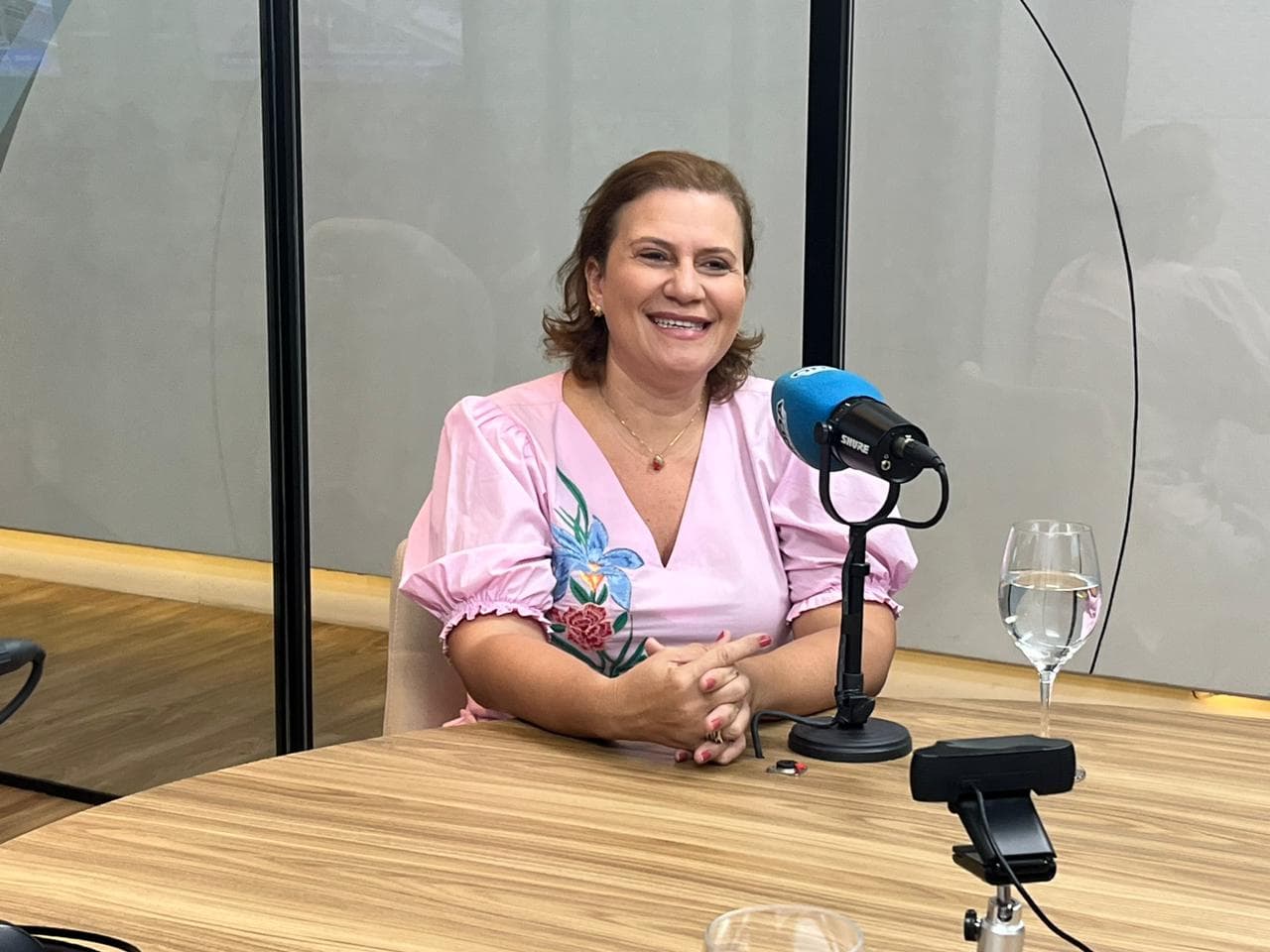 &#8220;Pegamos muita pancada, vereadores são para-choque&#8221;, diz Yomara Lins