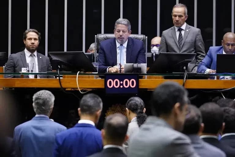 PEC da Transição: Veja como votaram os deputados amazonenses