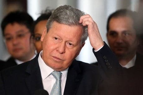 Eleição 2022 &#8220;aposentou&#8221; todos os ex-prefeitos de Manaus eleitos após 1980