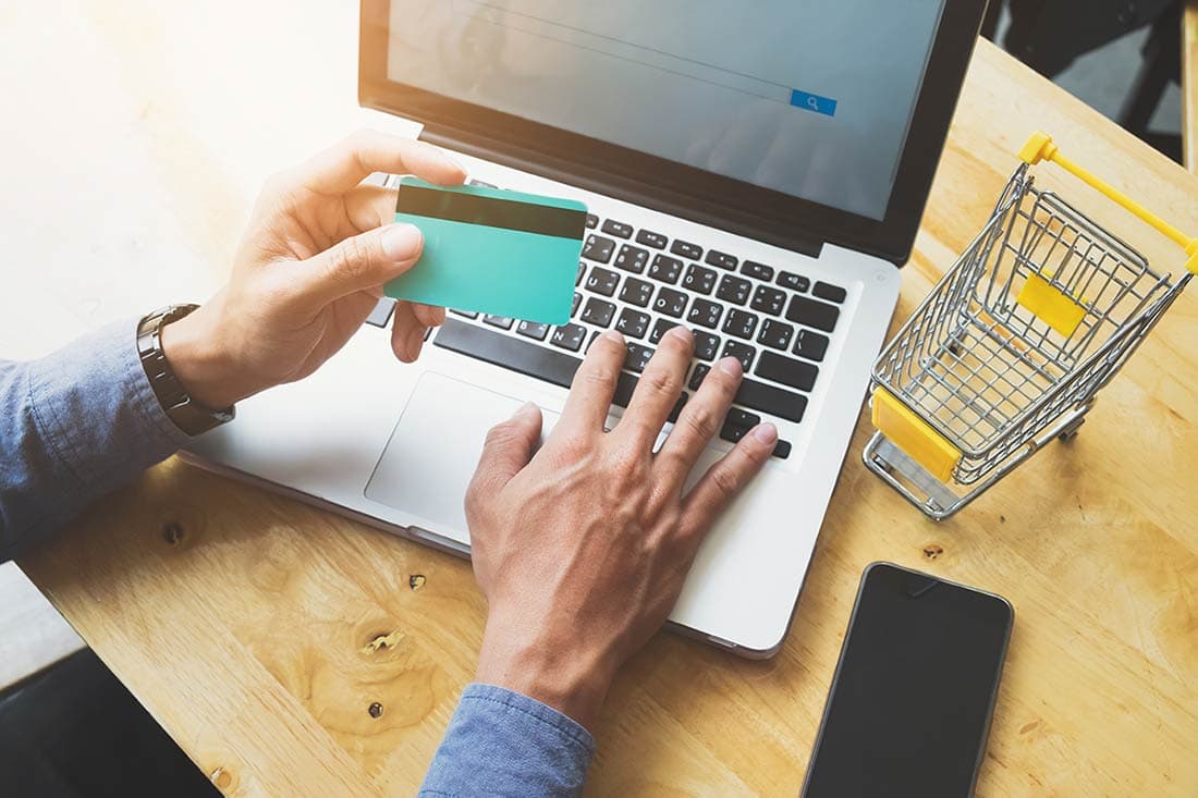 Quase 30% dos pequenos negócios não vendem na internet