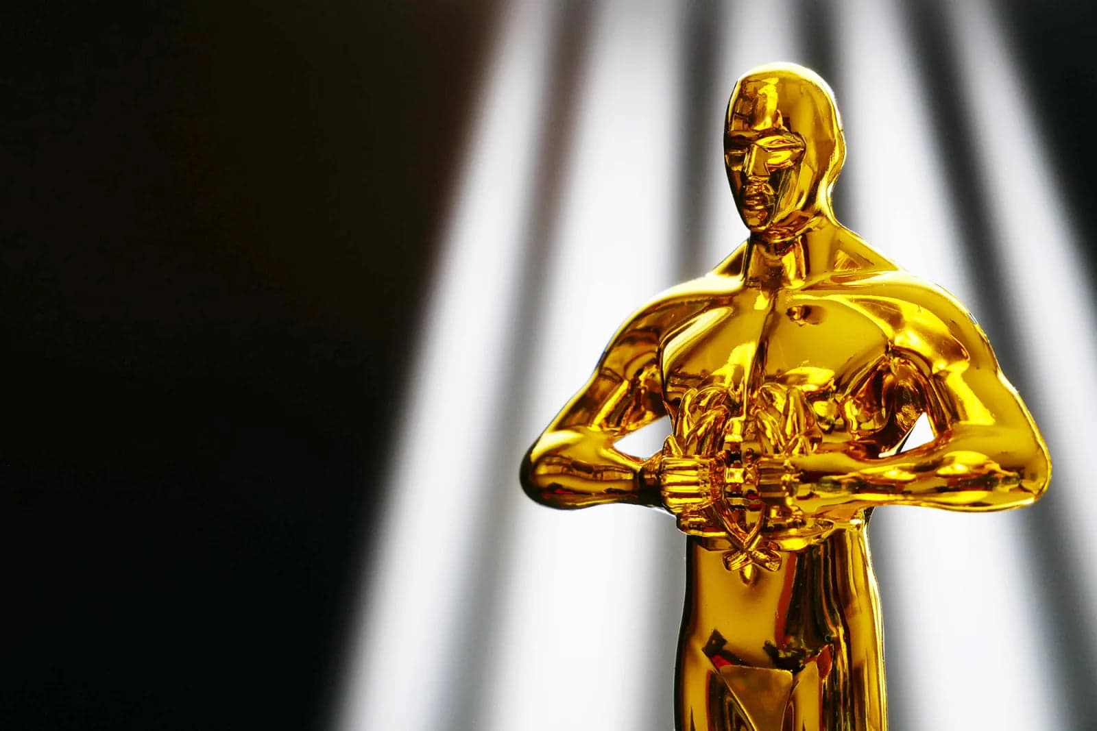 &#8220;Oppenheimer&#8221; lidera indicações ao Oscar: Veja lista completa e onde assistir