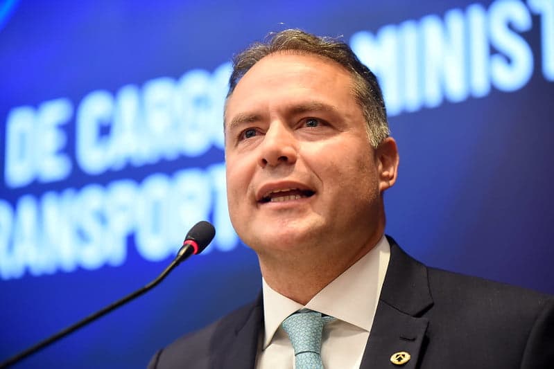 Novo ministro dos Transportes promete revisão do marco ferroviário