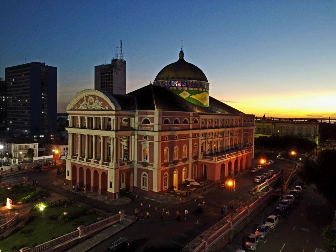 Aberto edital de vagas para eventos no Teatro Amazonas