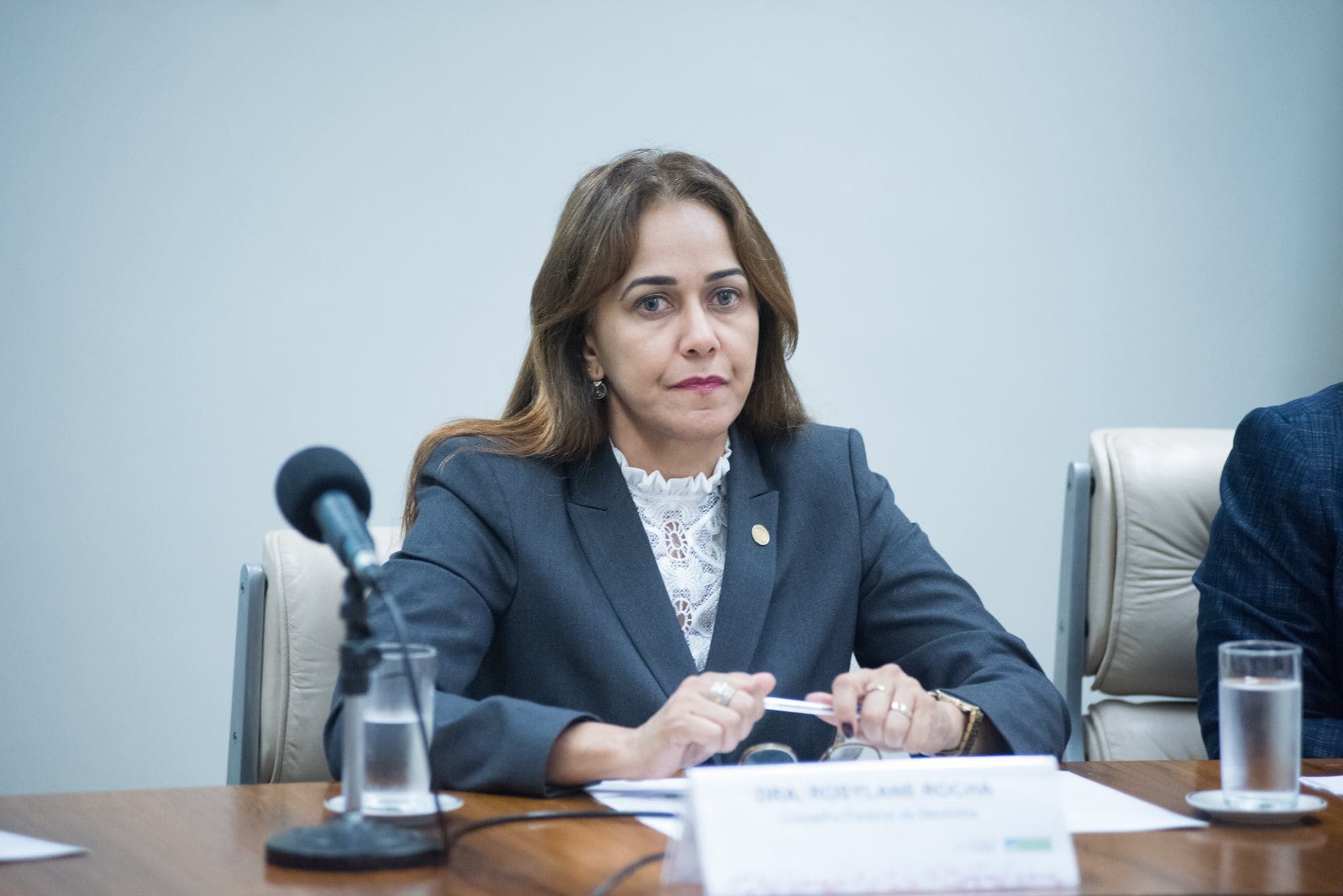 Presidente interina do Conselho de Medicina apoiou invasão em Brasília