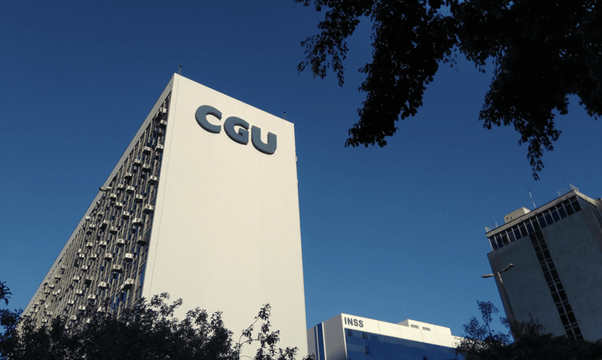 STF prorroga por 72h prazo para CGU mostrar relatório sobre &#8220;orçamento secreto&#8221;