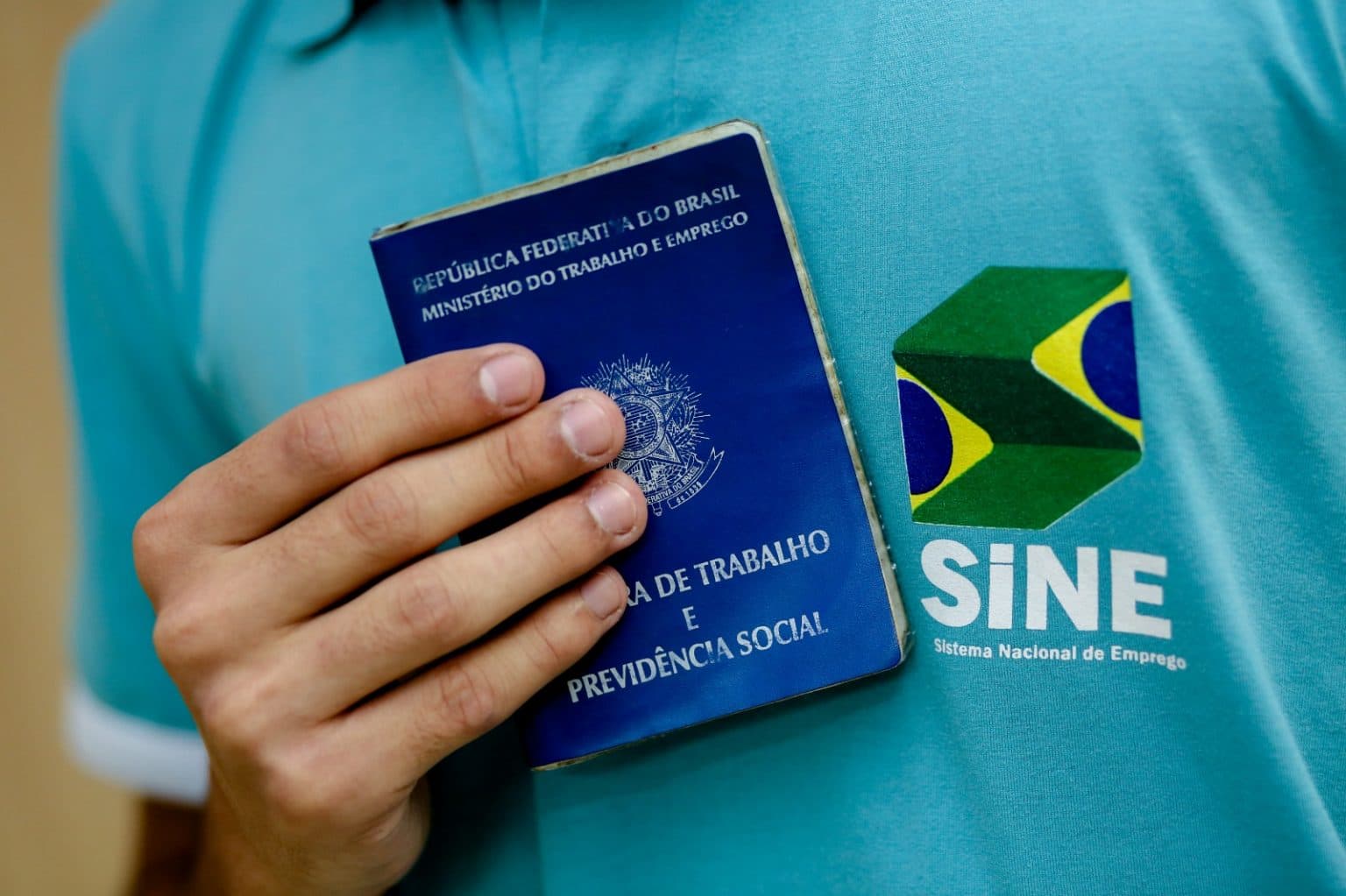 Sine Amazonas divulga 171 vagas de emprego para esta segunda-feira (29)