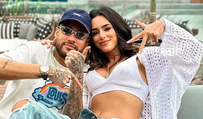 Festa de Neymar causa polêmica pela ausência de Nadine