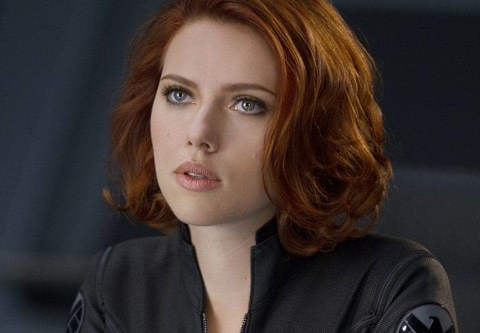 Scarlett Johanson causa ao dizer que ter filhos é uma &#8220;relação abusiva&#8221;