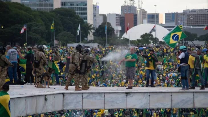 STF forma maioria para tornar réus 250 acusados do &#8220;8 de janeiro&#8221;