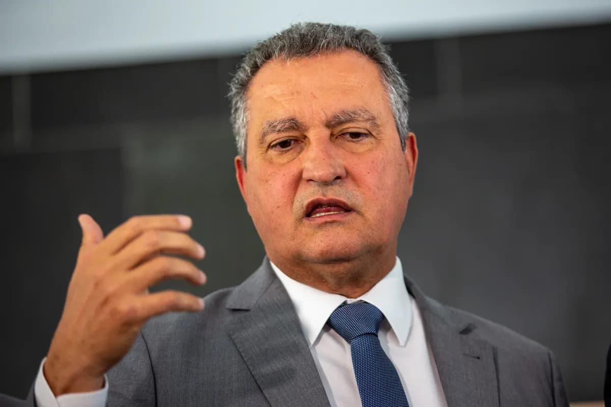 Ministro chama Brasília de &#8220;Ilha da Fantasia&#8221; e cria polêmica para o Governo