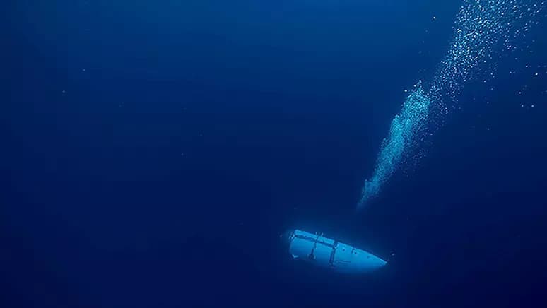 Ruídos são captados durante busca por submarino de expedição ao Titanic