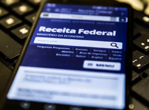 IR 2023: Contribuintes já podem verificar se caíram na Malha Fina