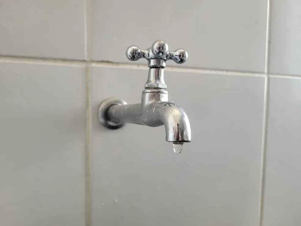Tarifa Social: Nova lei garante 50% de desconto na tarifa de água para famílias de baixa renda