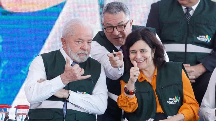 Lula diz que ministra da Saúde não é &#8220;trocável&#8221;