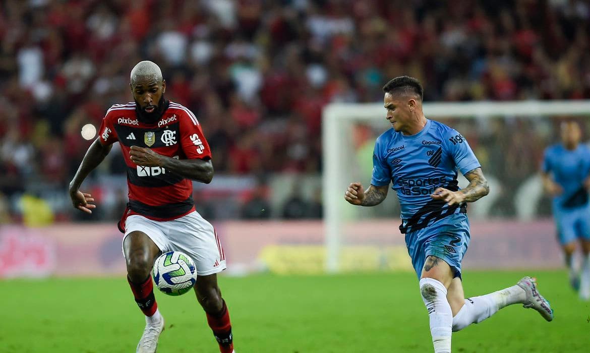 Nesta quarta (12), Athletico-PR e Flamengo disputam vaga nas quartas da Copa do Brasil