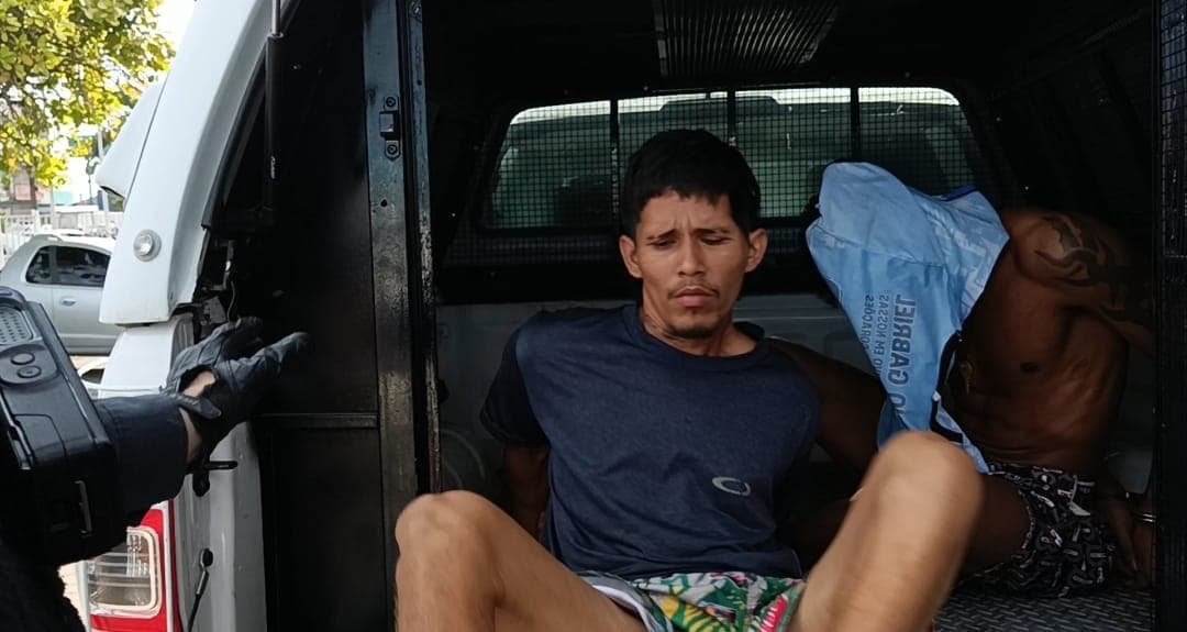 VÍDEO: Suspeito de &#8220;terminar&#8221; de matar homem a machadadas é preso com comparsas, em Manaus