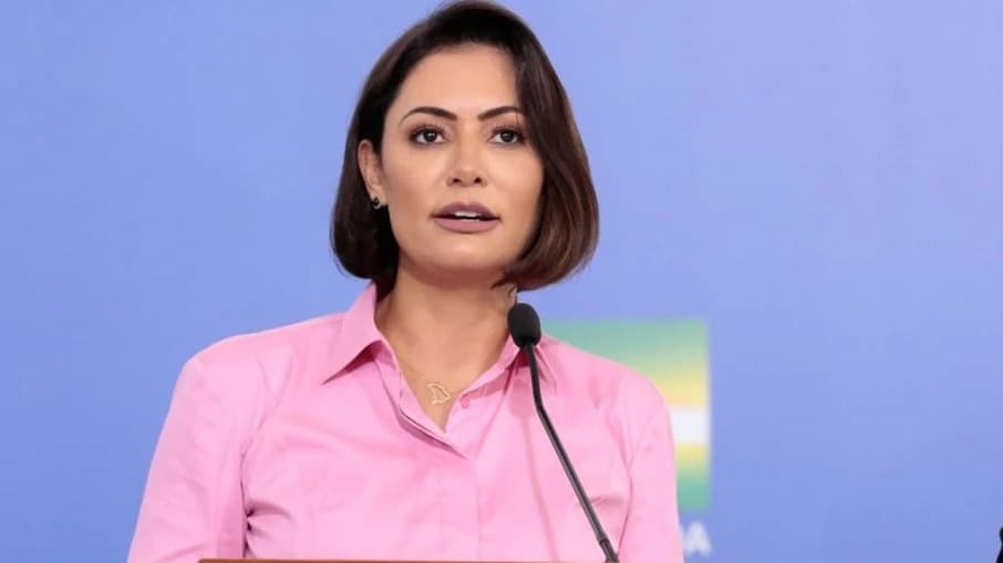 PF pede quebra de sigilos fiscal e bancário de Michelle Bolsonaro