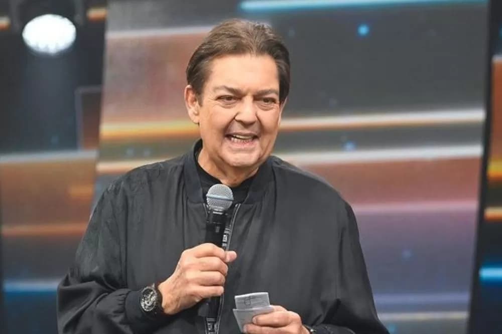 Faustão está com função cardíaca normalizada e estável, diz hospital
