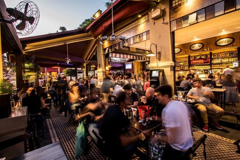 Setor de bares e restaurantes defende volta do horário de verão