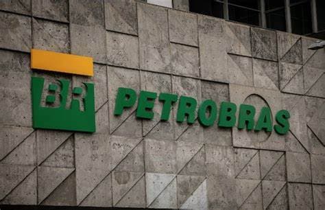 Petrobras perde R$ 30 bilhões em valor de mercado