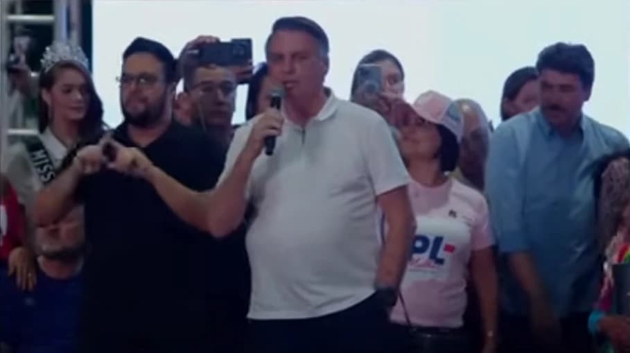 Bolsonaro chama eleições de &#8220;desastre&#8221;, mas diz que considera a &#8220;página virada&#8221;