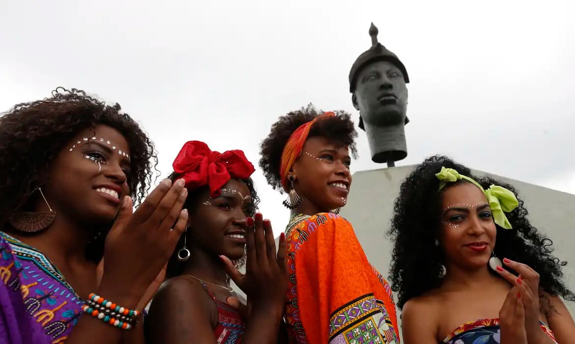 Dia da Consciência Negra: Projeto de Lei para feriado nacional segue para sanção de Lula