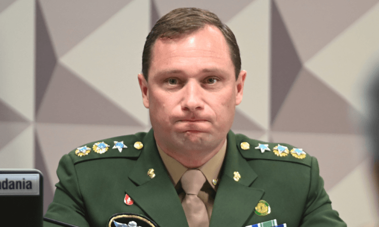 &#8220;Presenciei os fatos, mas não participei&#8221;, conta Mauro Cid  durante interrogatório